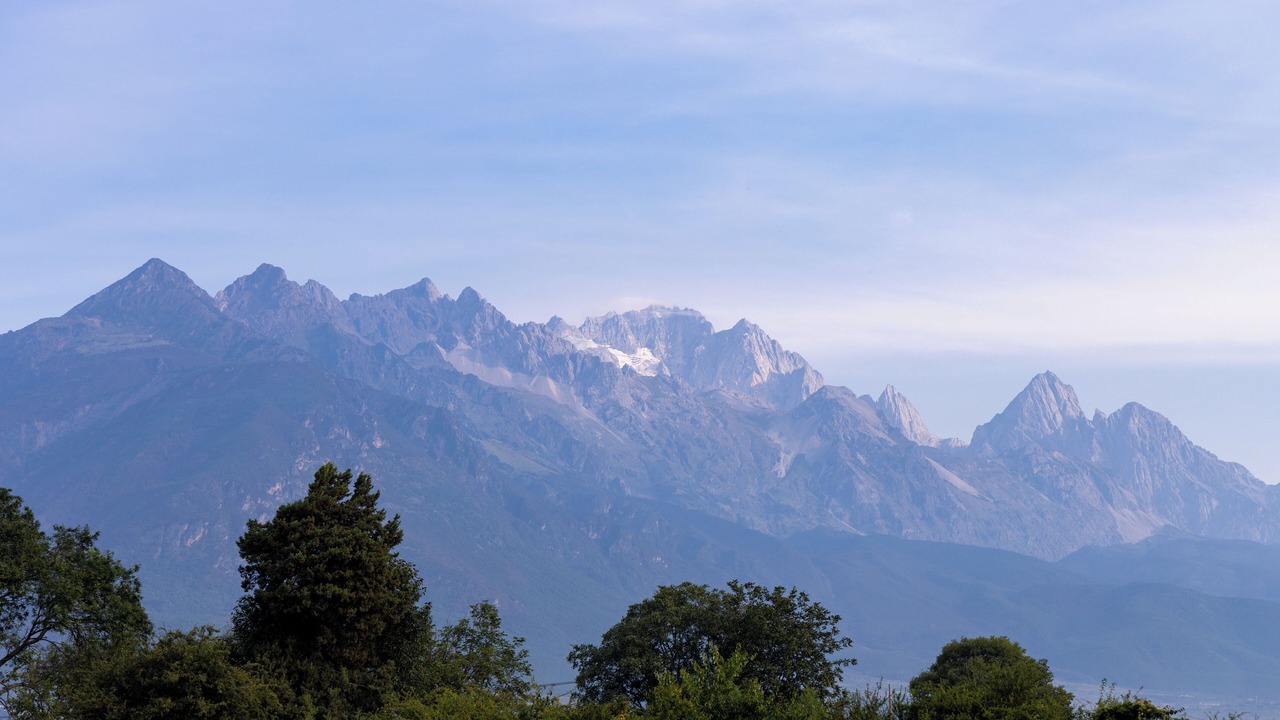 Photo of Others in Yulong
