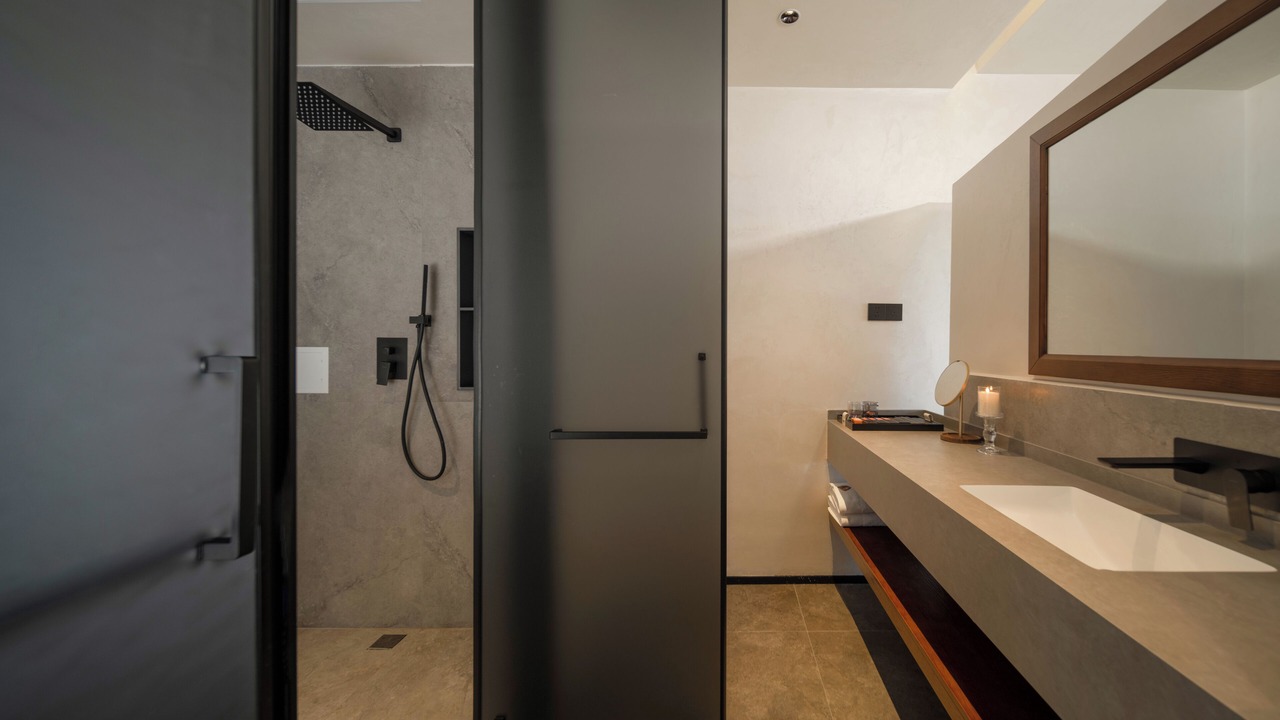 Photo of Bathroom in Yulong
