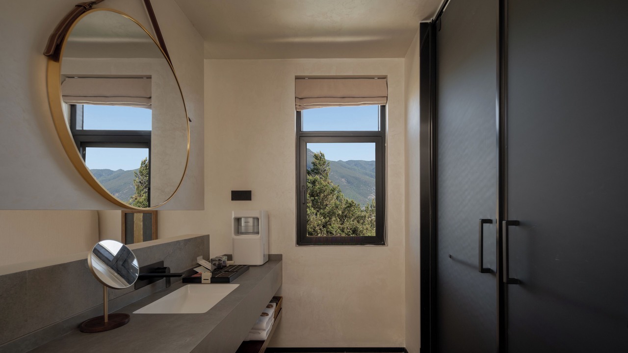 Photo of Bathroom in Yulong