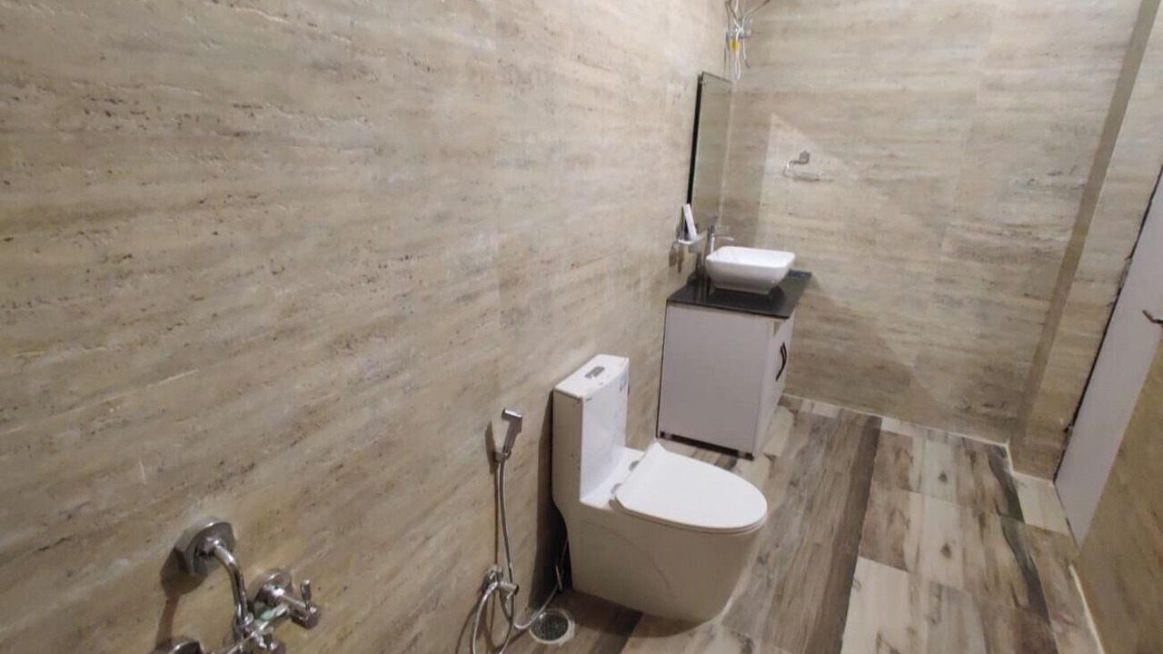 Photo of Bathroom in Misrikh