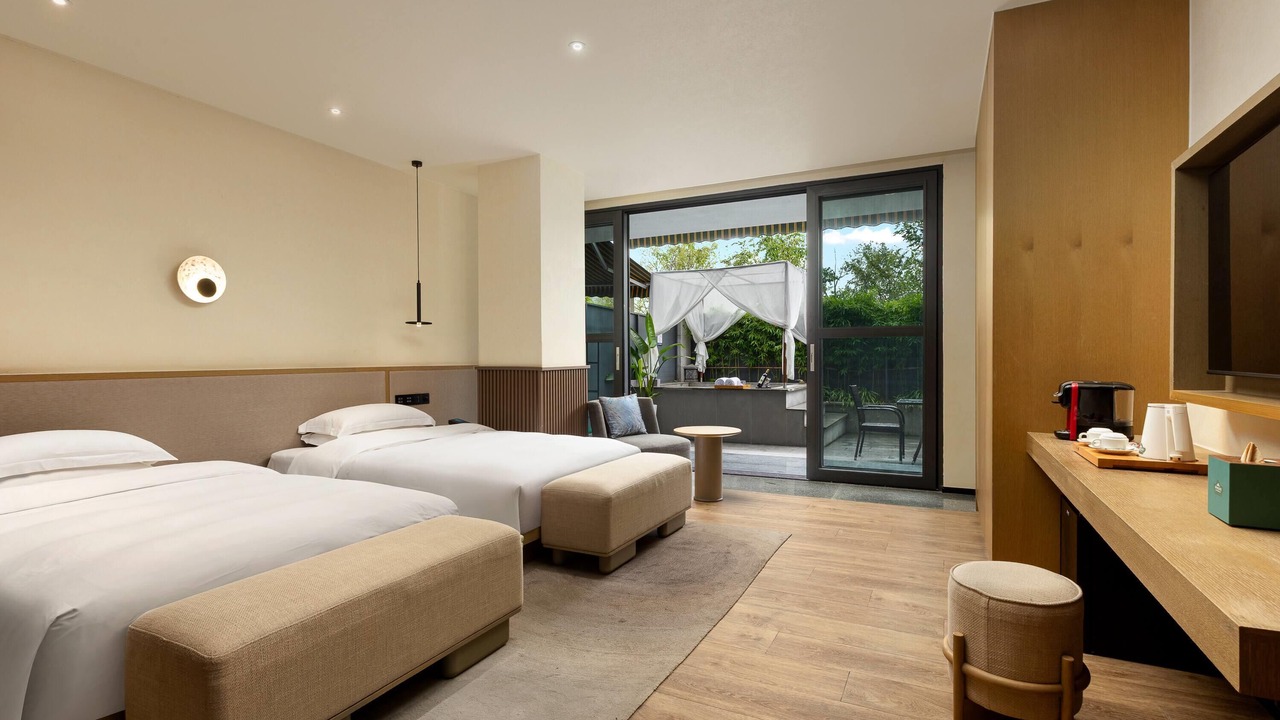 Photo of Bedroom in Emeishan