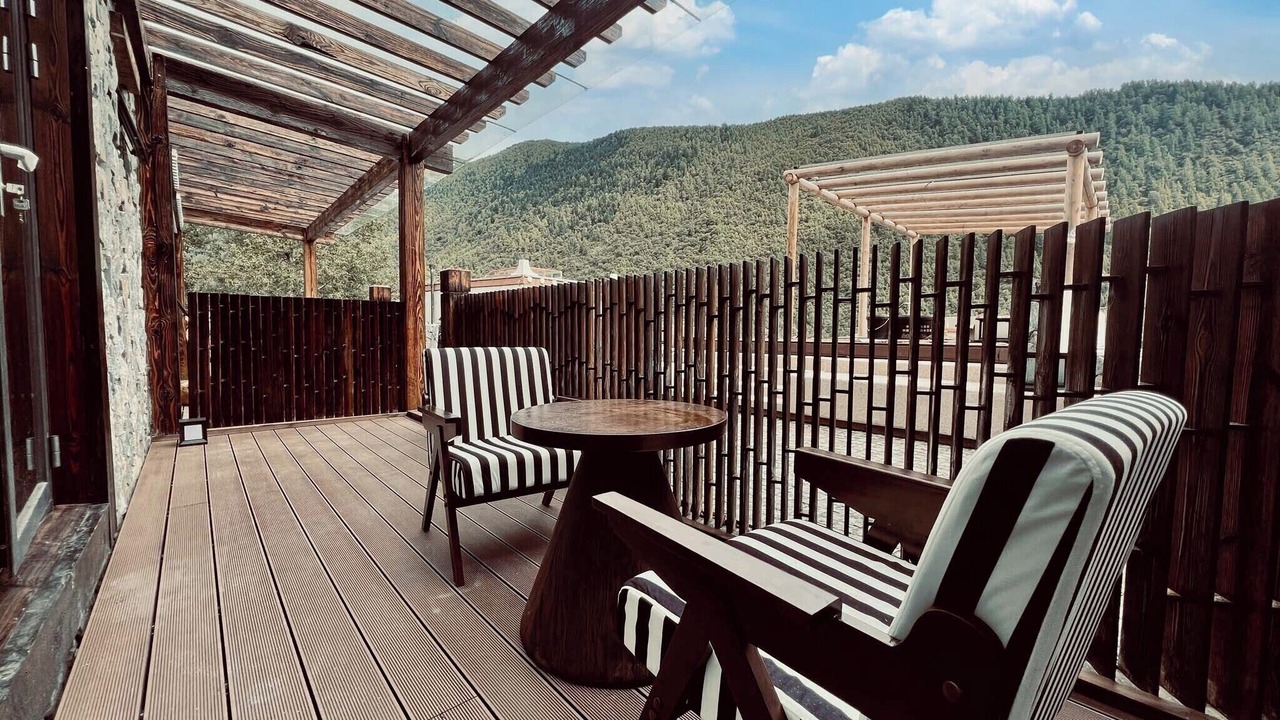 Photo of Patio Balcony in Xiaojin County