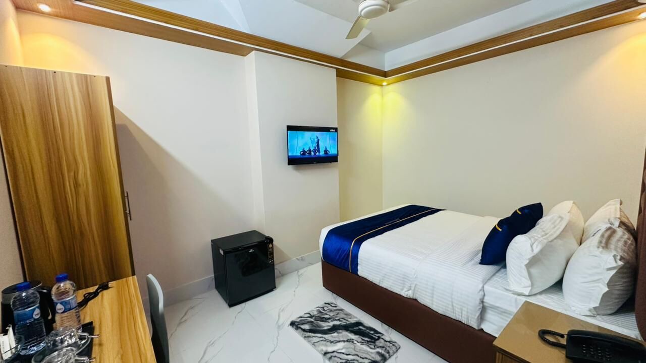 Photo of Bedroom in Mirpur