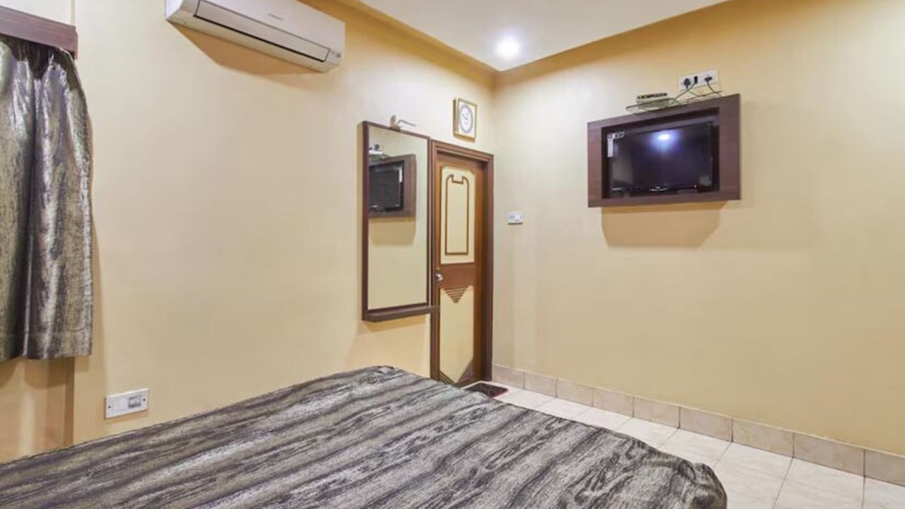 Photo of Bedroom in Dharmatala