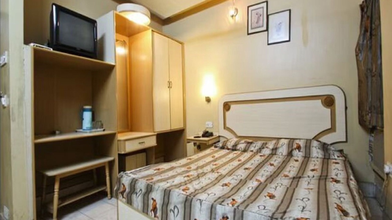 Photo of Bedroom in Dharmatala