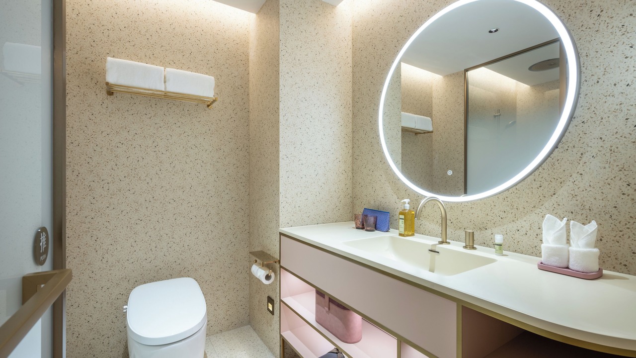 Photo of Bathroom in Zhonglou Shangquan