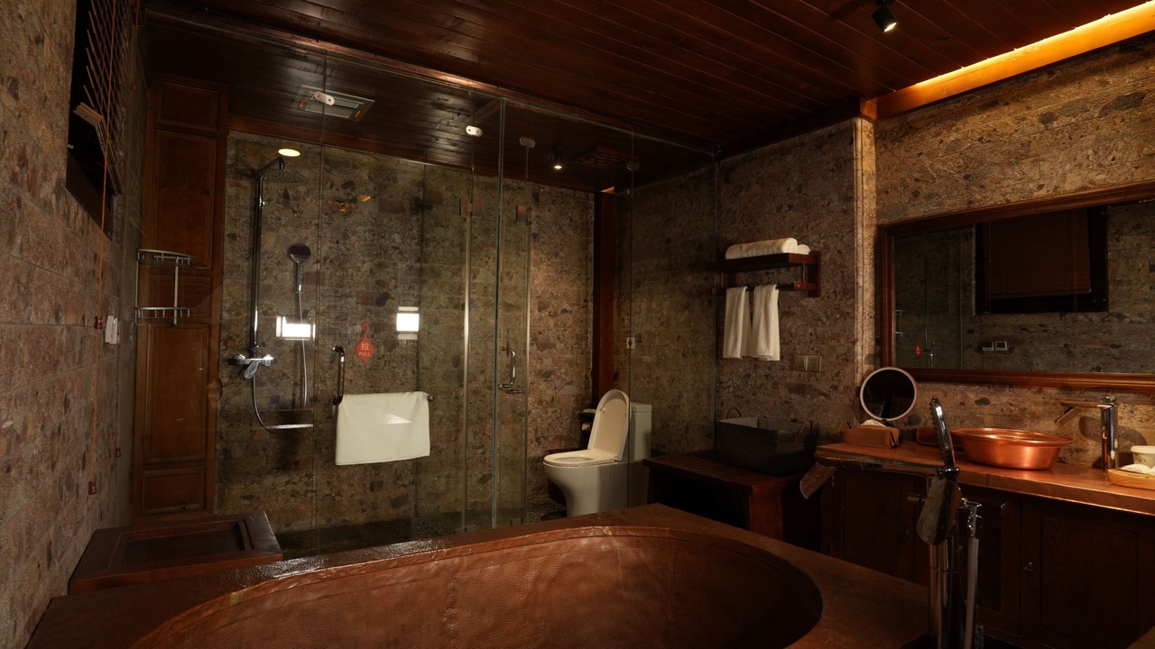 Photo of Bathroom in Shangri-La