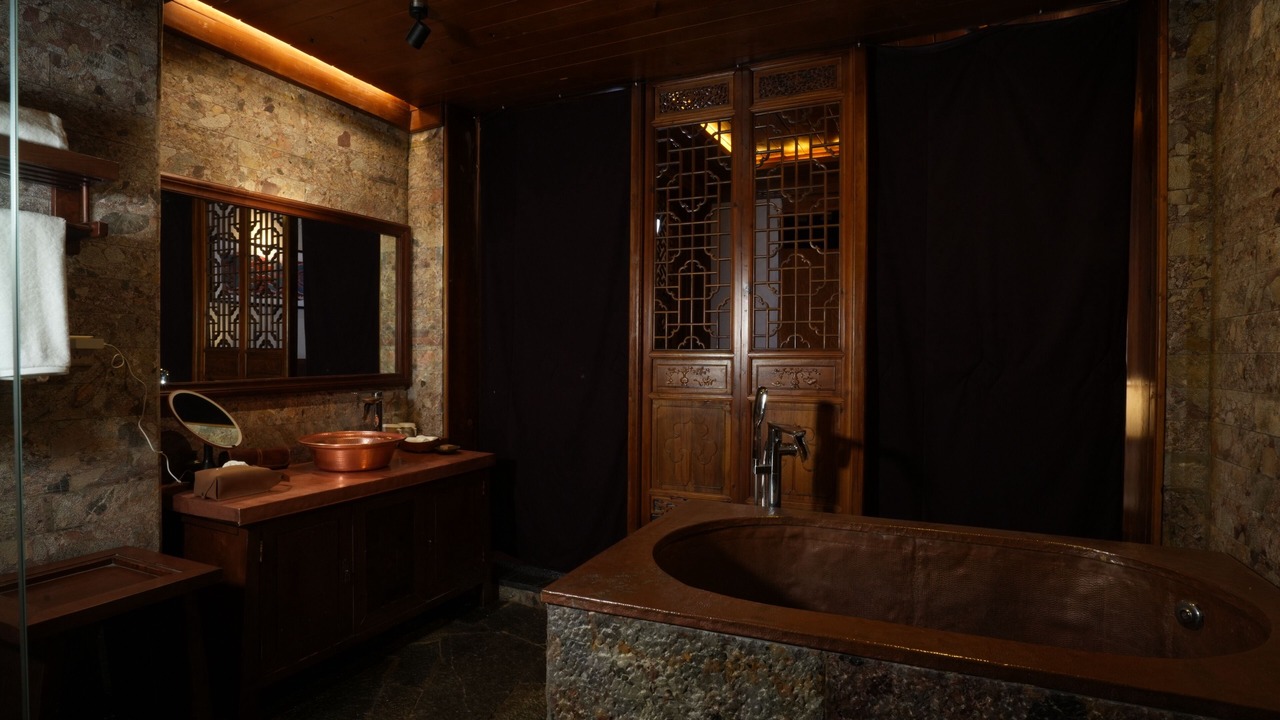 Photo of Bathroom in Shangri-La