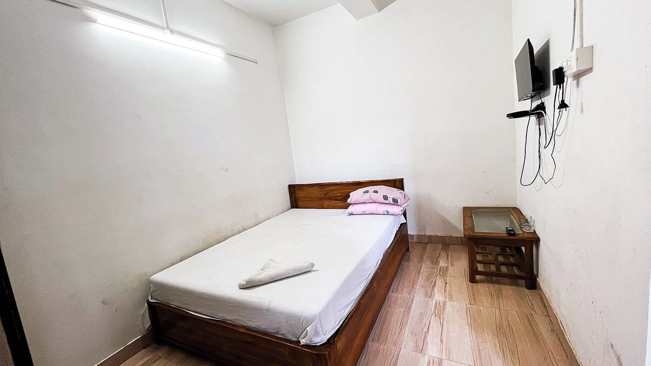 Photo of Bedroom in Sualkuchi