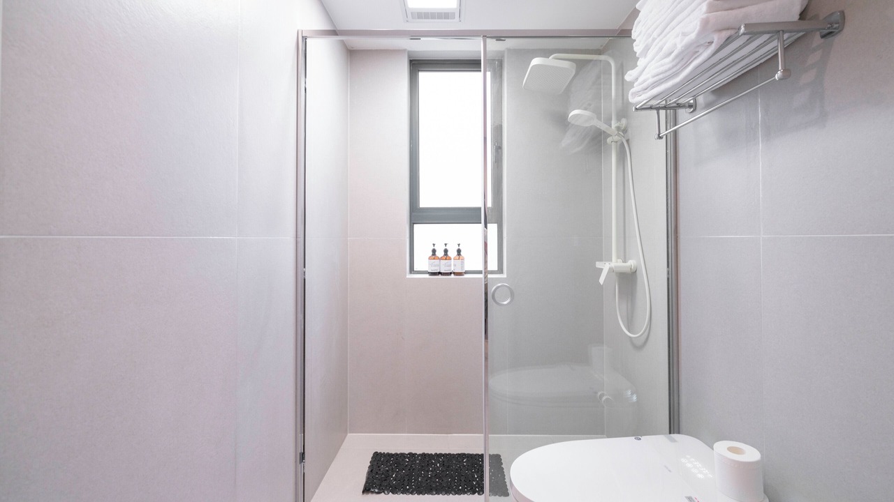 Photo of Bathroom in Downtown Shanghai