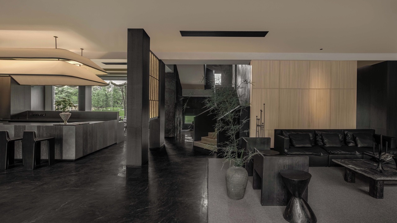 Photo of Outdoor in Ten Mile Gallery