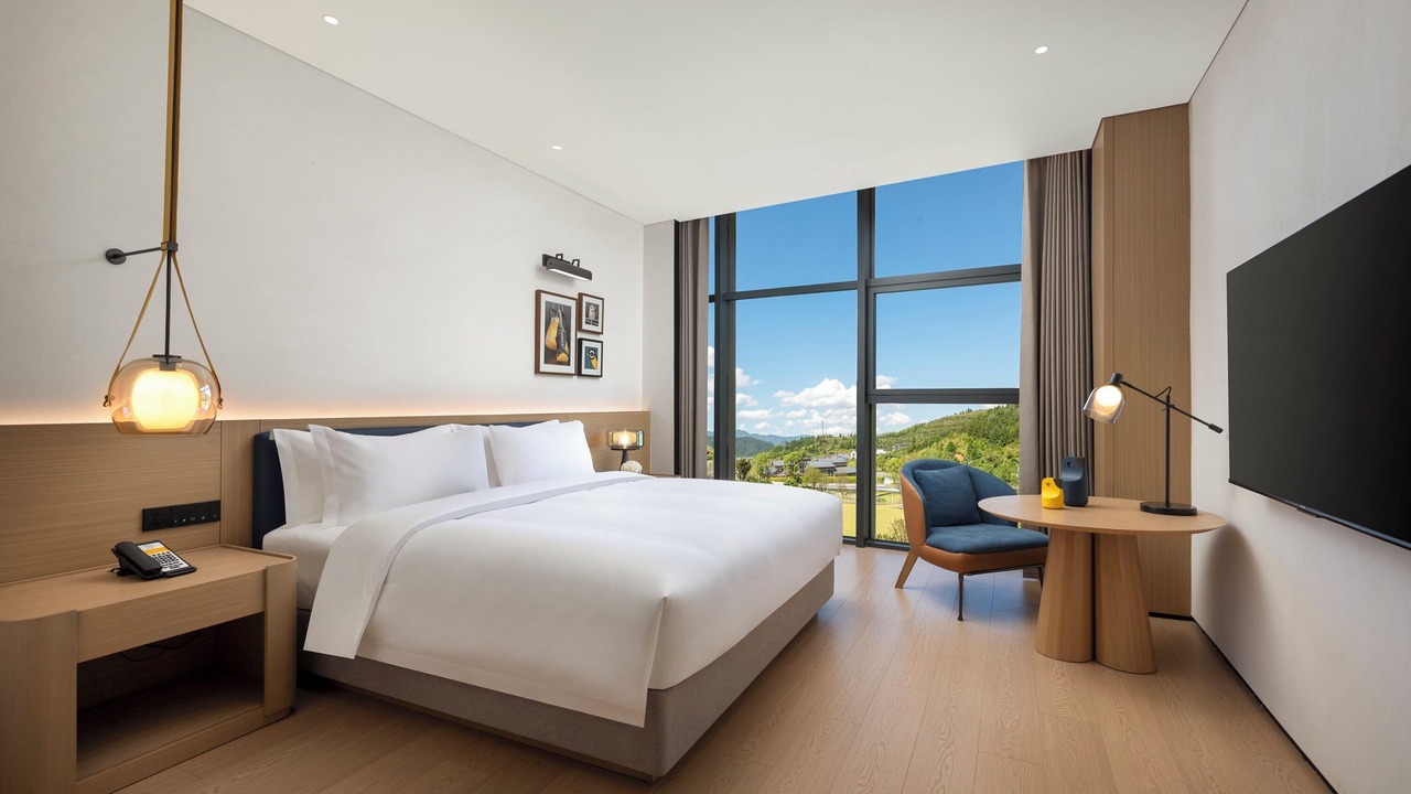 Photo of Bedroom in Luxi County