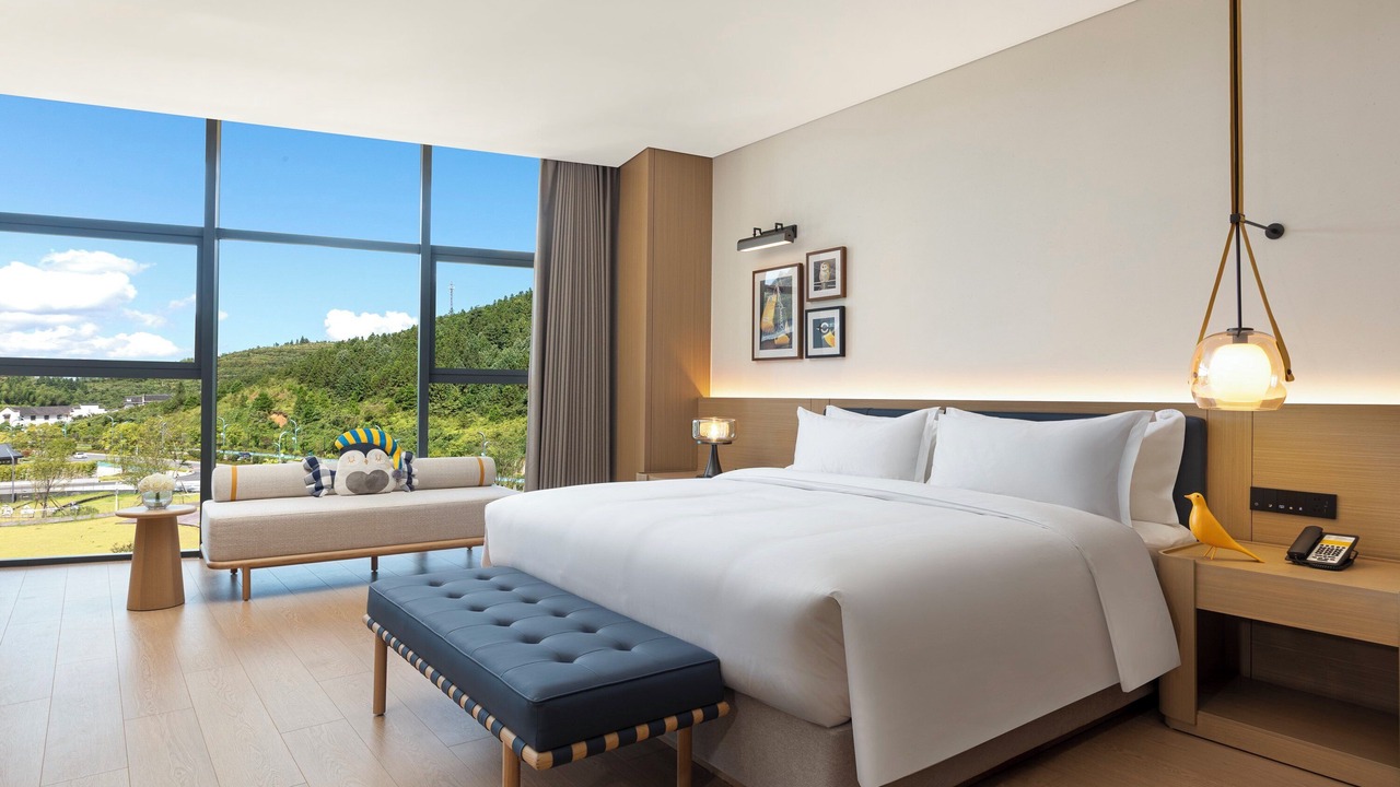 Photo of Bedroom in Luxi County