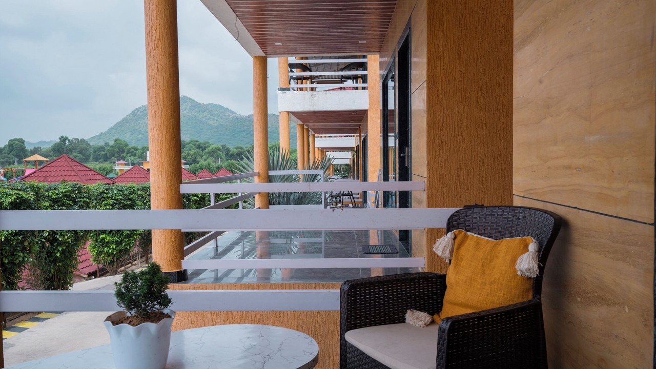 Photo of Patio Balcony in Village Hokra