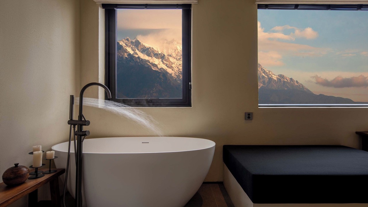 Photo of Bathroom in Yulong