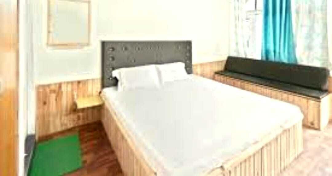 Photo of Bedroom in Brahmaur