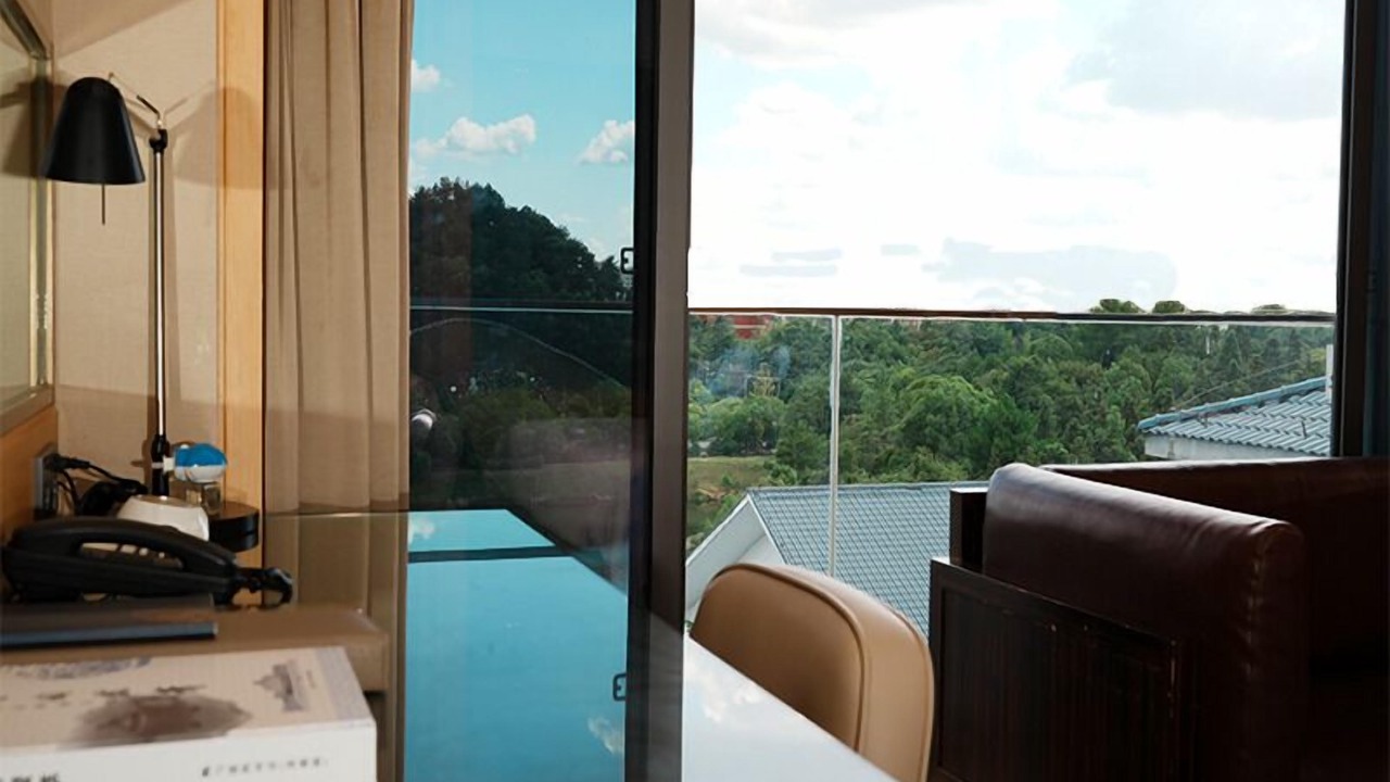 Photo of Patio Balcony in Changjiang County