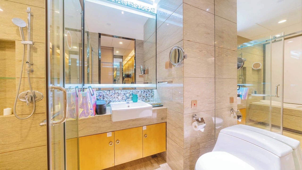 Photo of Bathroom in Zhujiang New Town