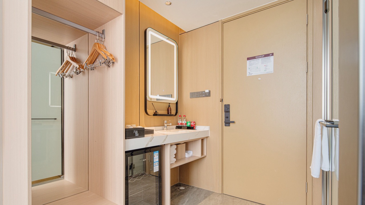 Photo of Bathroom in Changning