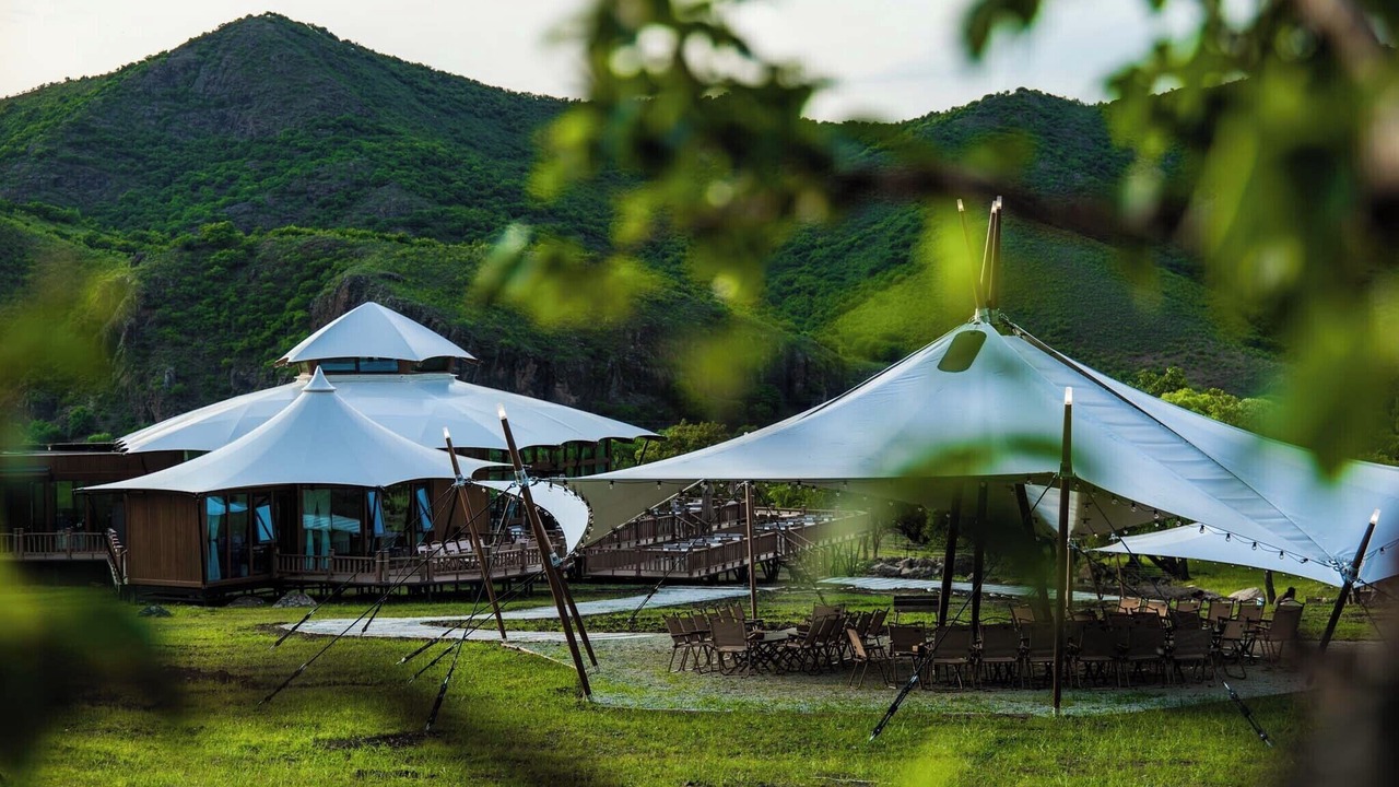 Photo of Outdoor in Horqin Right Front Banner
