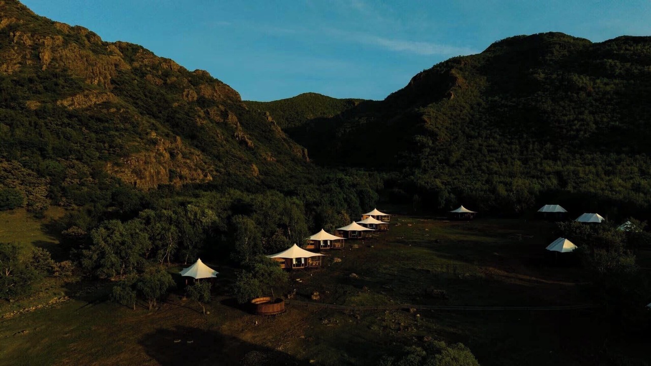 Photo of Outdoor in Horqin Right Front Banner