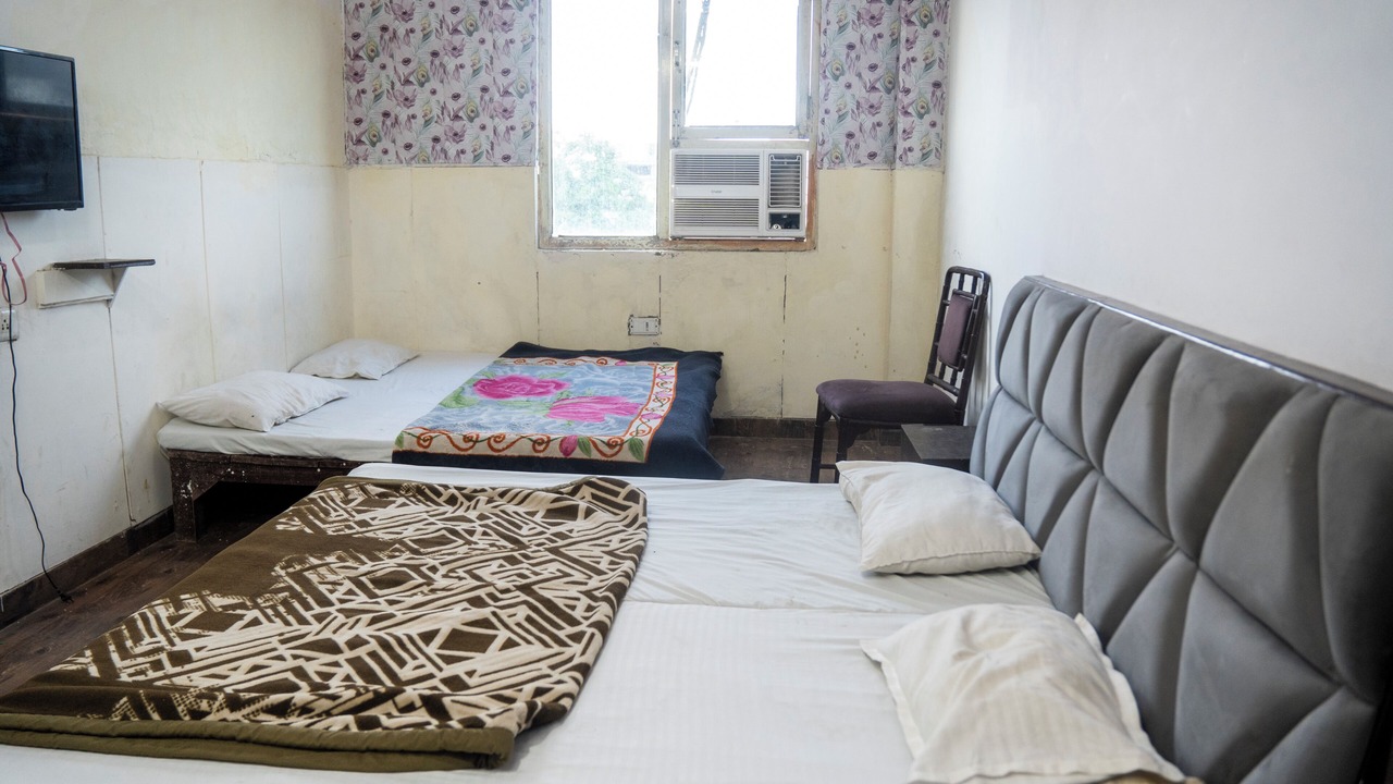 Photo of Bedroom in Rakabganj
