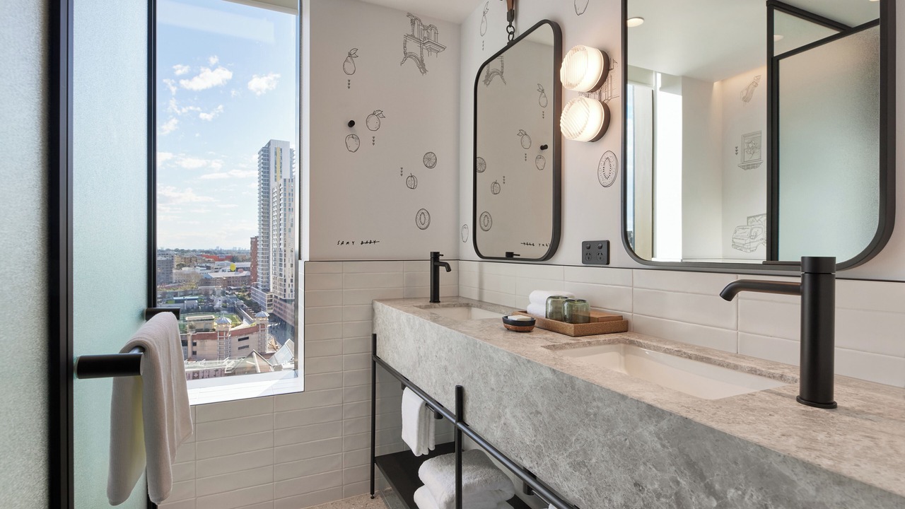 Photo of Bathroom in Haymarket