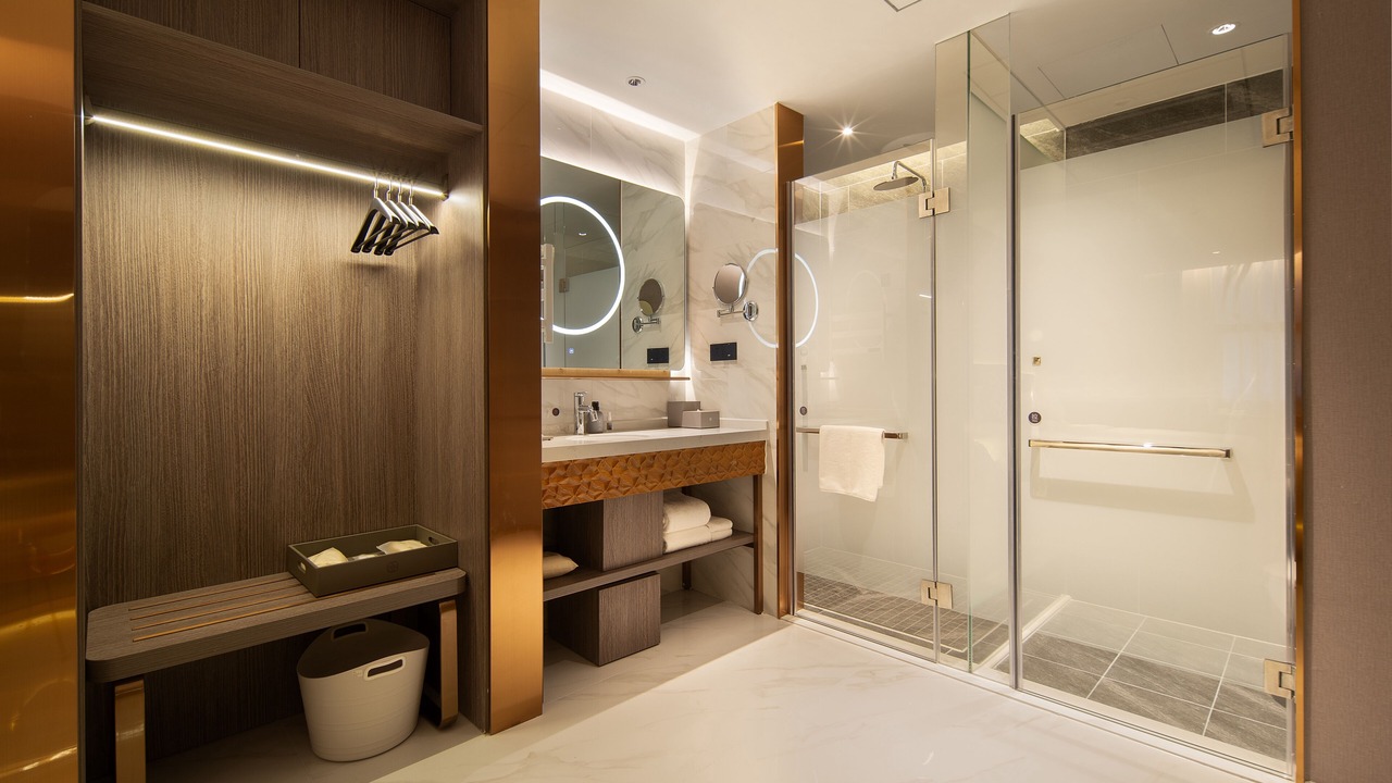 Photo of Bathroom in North District