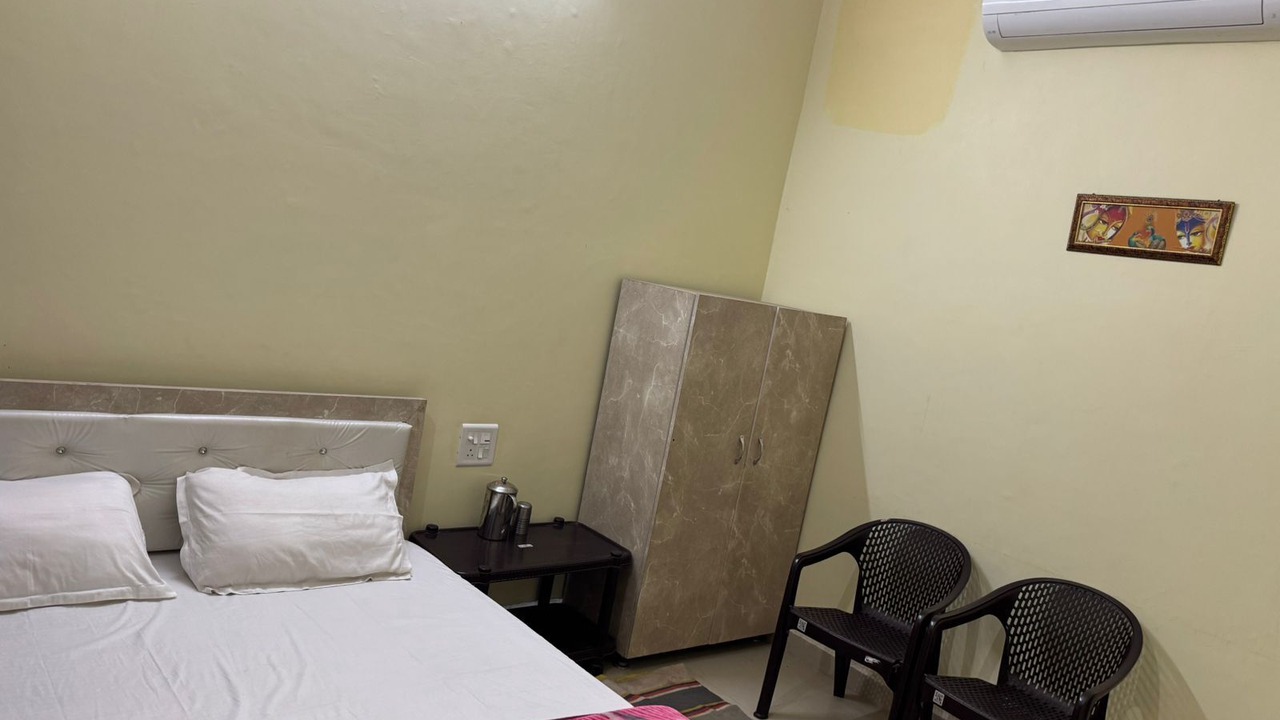 Photo of Bedroom in Misrikh