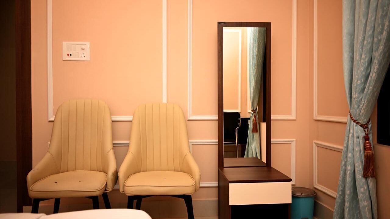 Photo of Bedroom in Sualkuchi