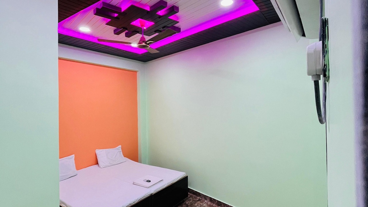 Photo of Bedroom in Budaun