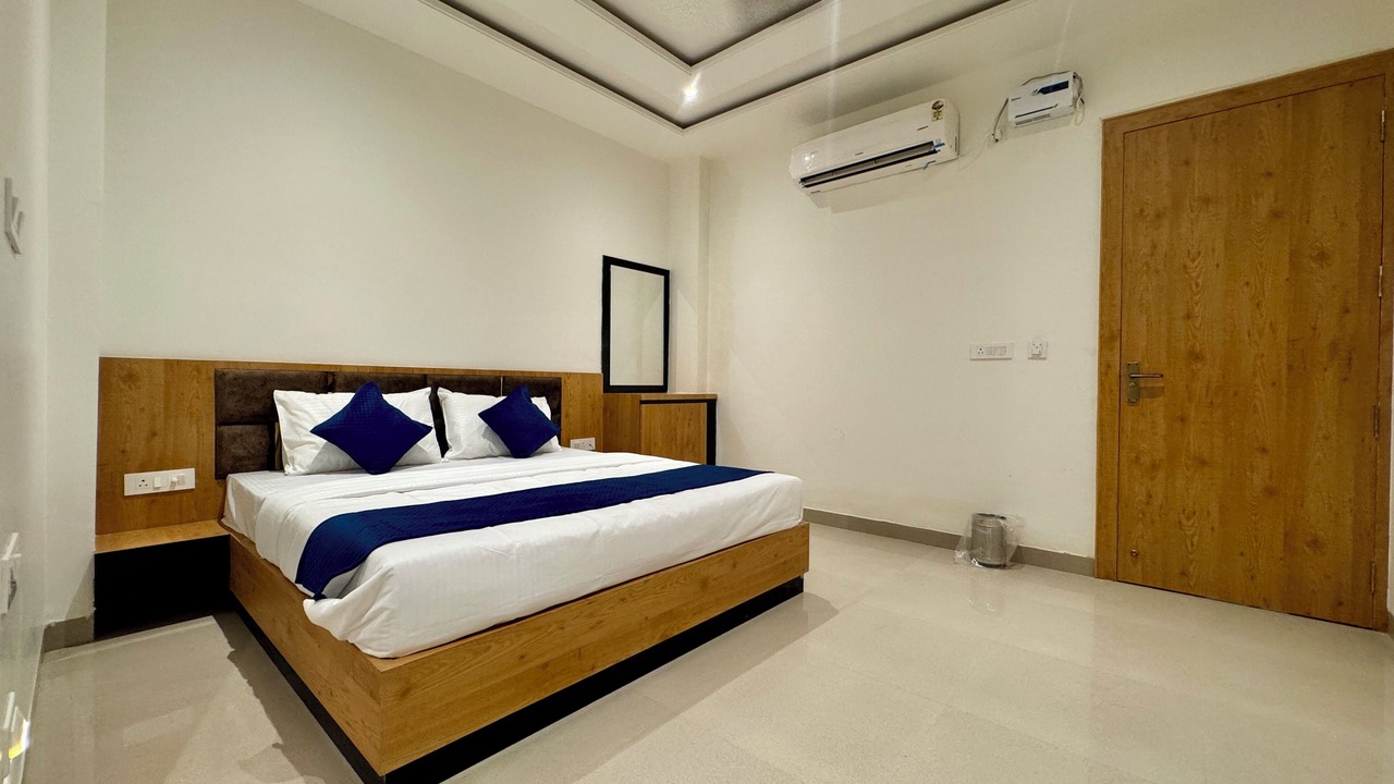 Photo of Bedroom in Vrindavan