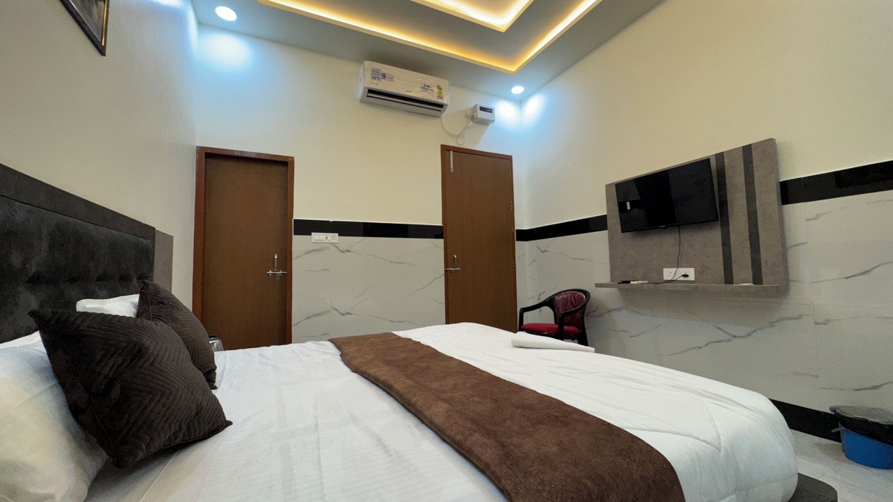 Photo of Bedroom in Vrindavan