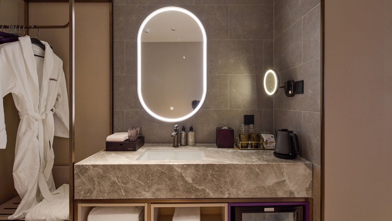 Photo of Bathroom in Downtown Hangzhou