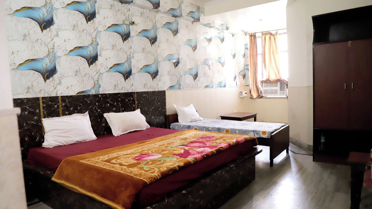 Photo of Bedroom in Govardhan