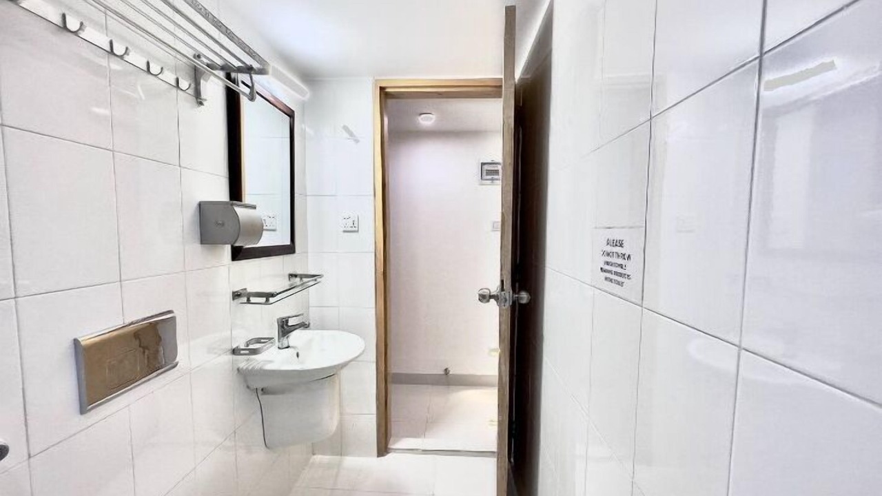 Photo of Bathroom in Basundhara Residential Area