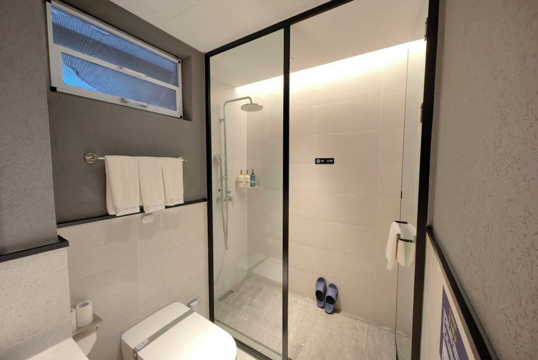 Photo of Bathroom in Xiaoxitian