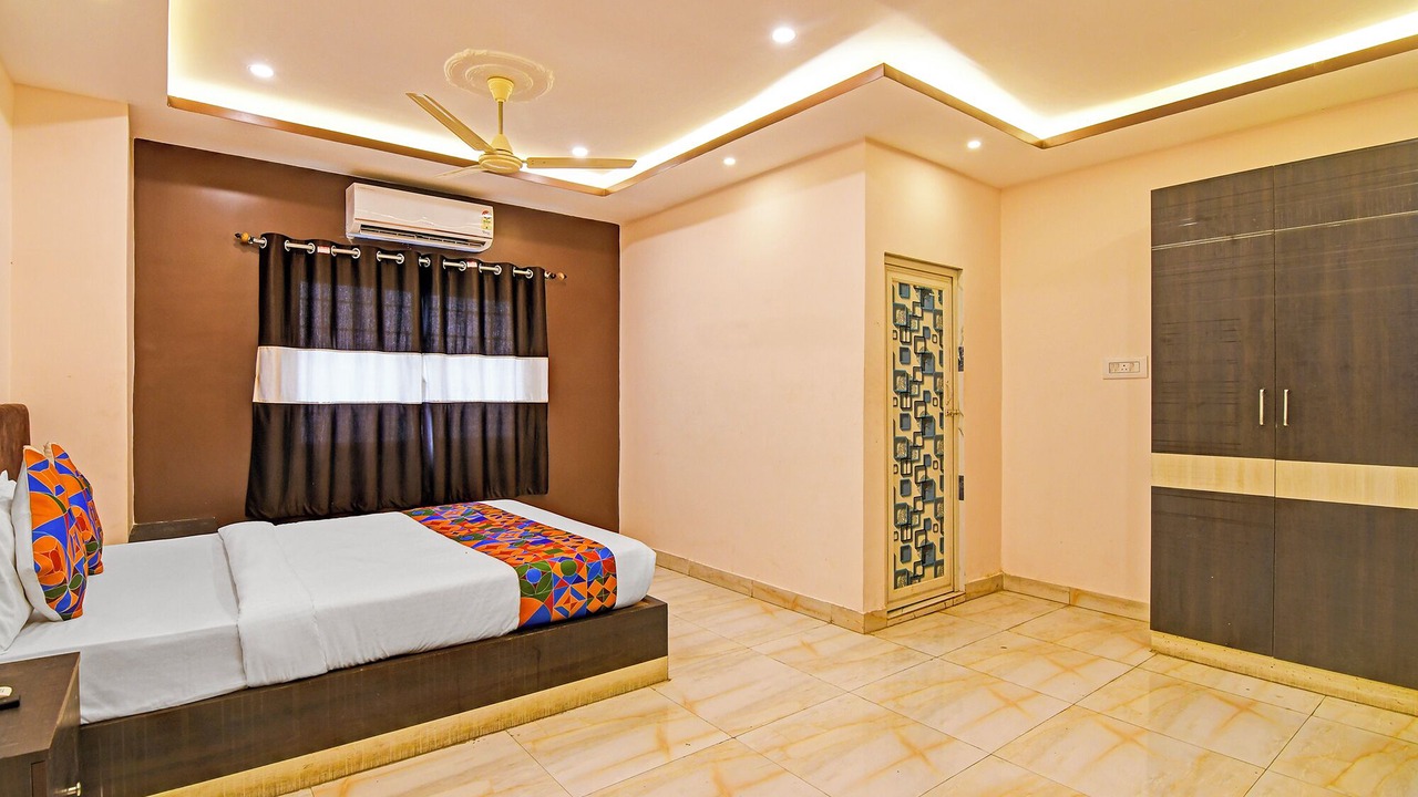 Photo of Bedroom in Dumdum