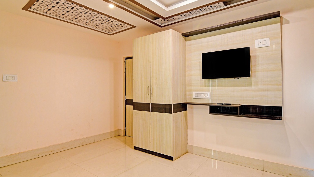 Photo of Bedroom in Dumdum