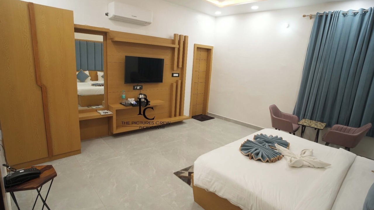 Photo of Bedroom in Govardhan