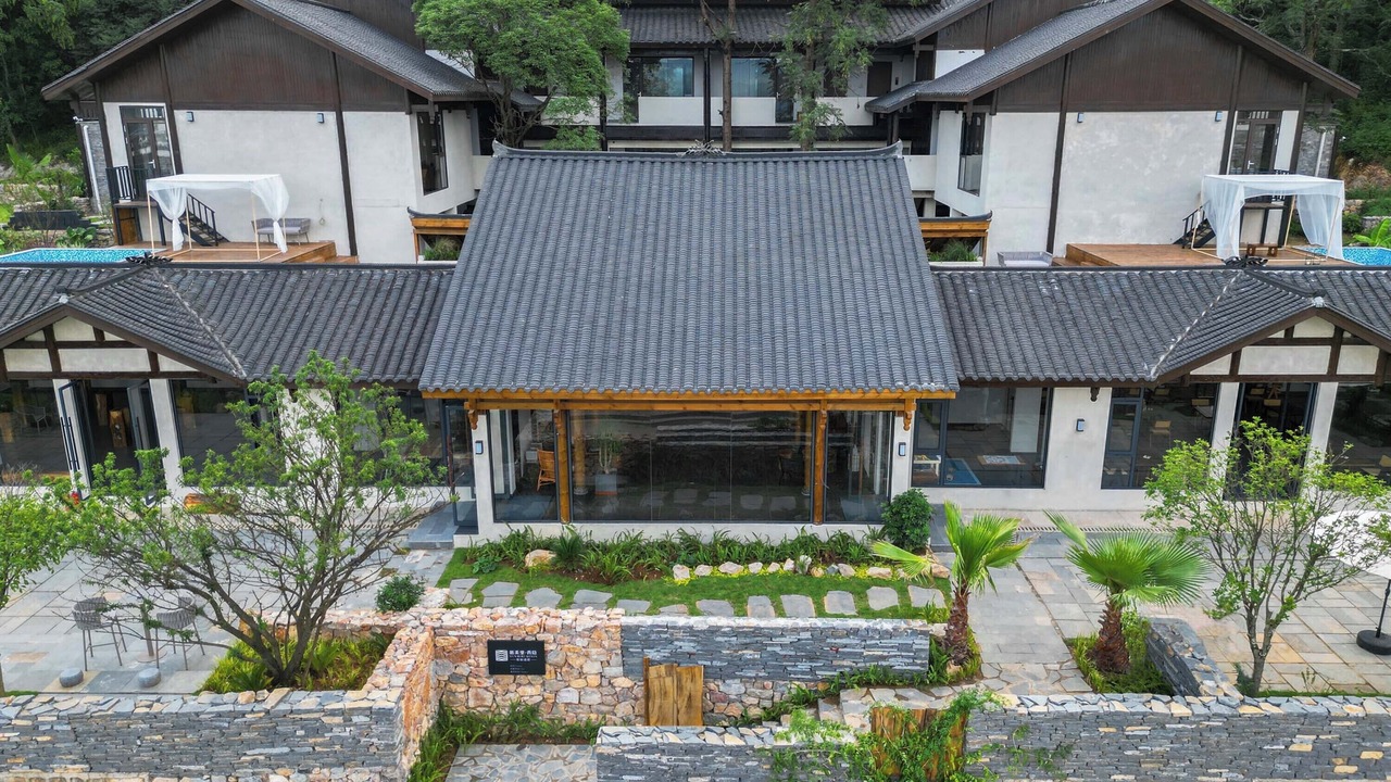 Photo of Outdoor in Huaxi