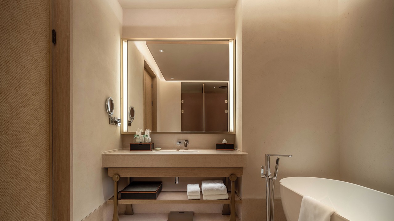 Photo of Bathroom in Mingsha Mountain and Crescent Spring