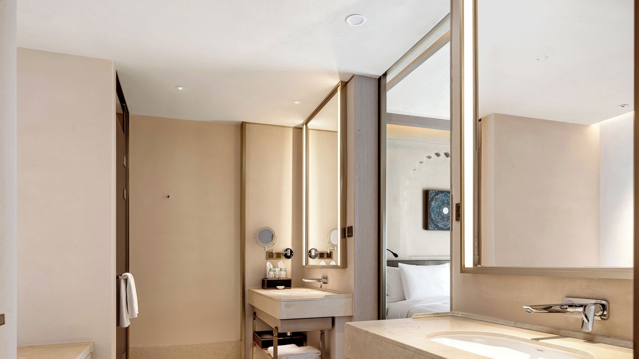 Photo of Bathroom in Mingsha Mountain and Crescent Spring
