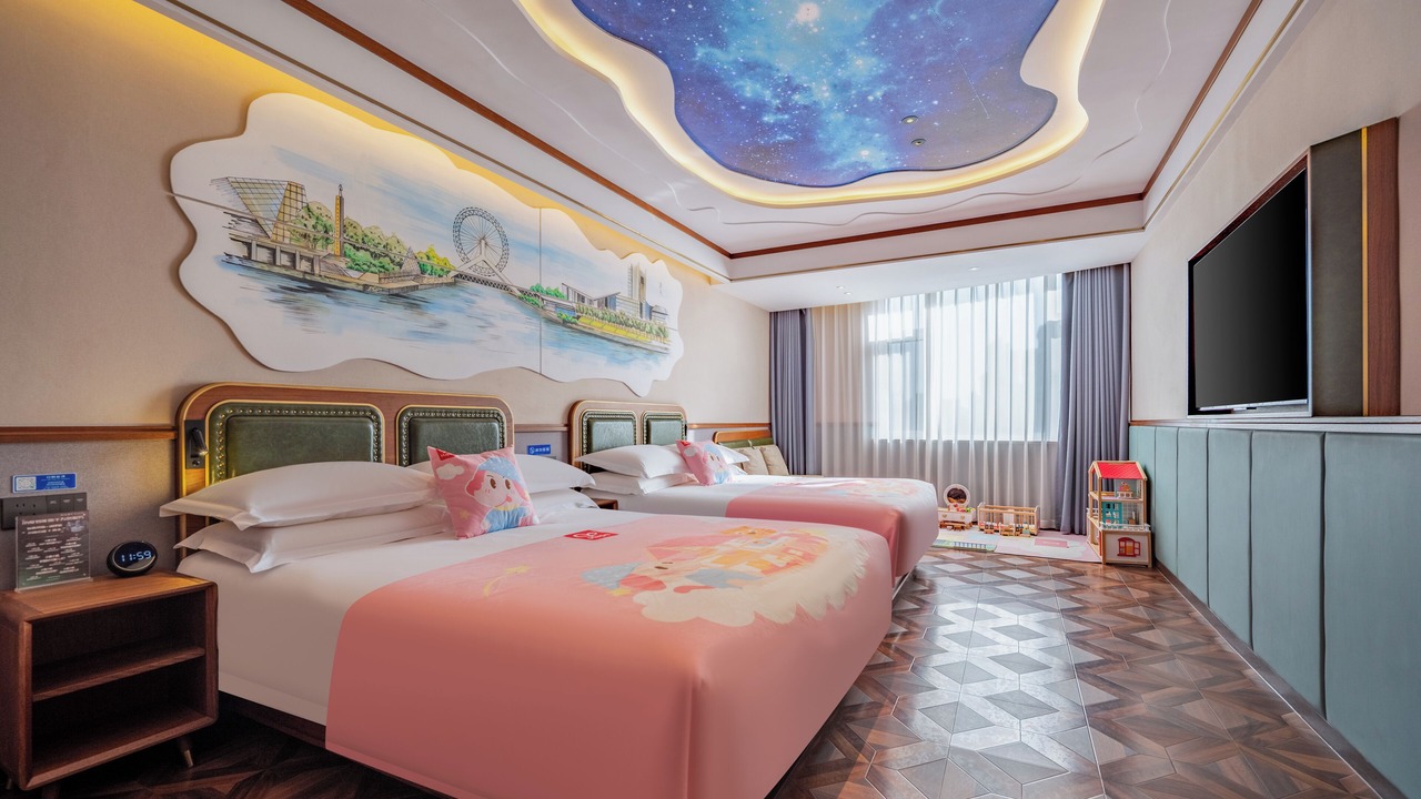 Photo of Bedroom in Tianjin City Center