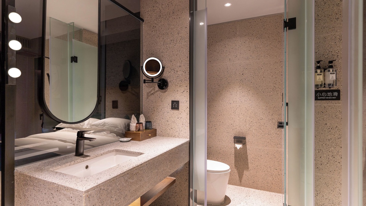 Photo of Bathroom in Liwan