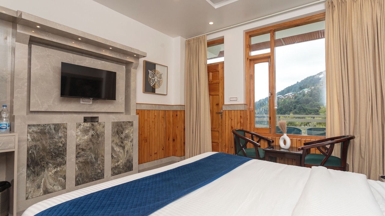 Photo of Bedroom in Bhagsu Nag