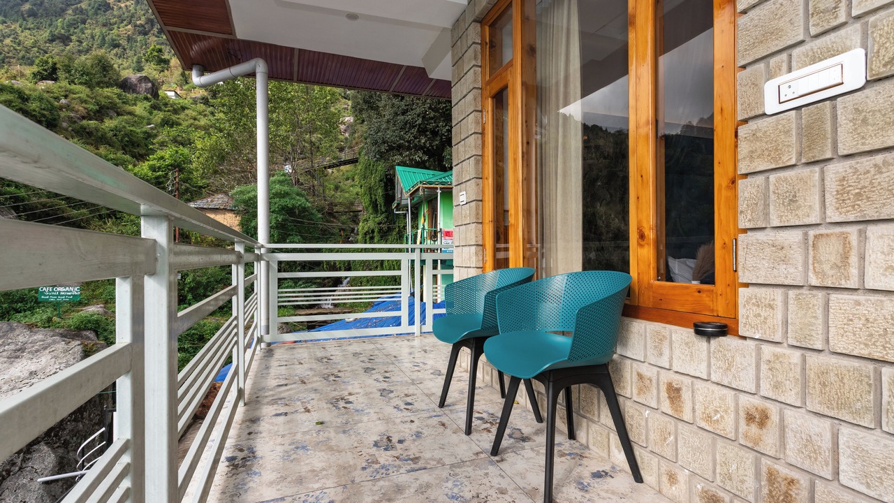 Photo of Bedroom in Bhagsu Nag