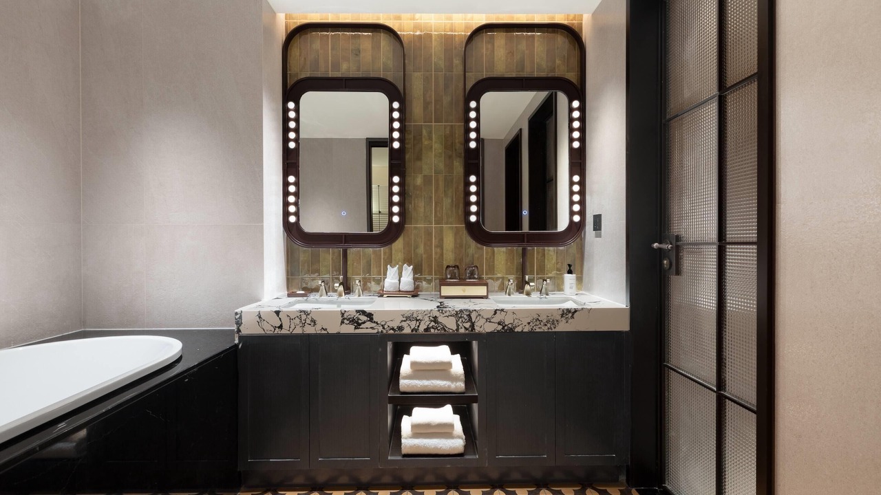 Photo of Bathroom in Saybagh District