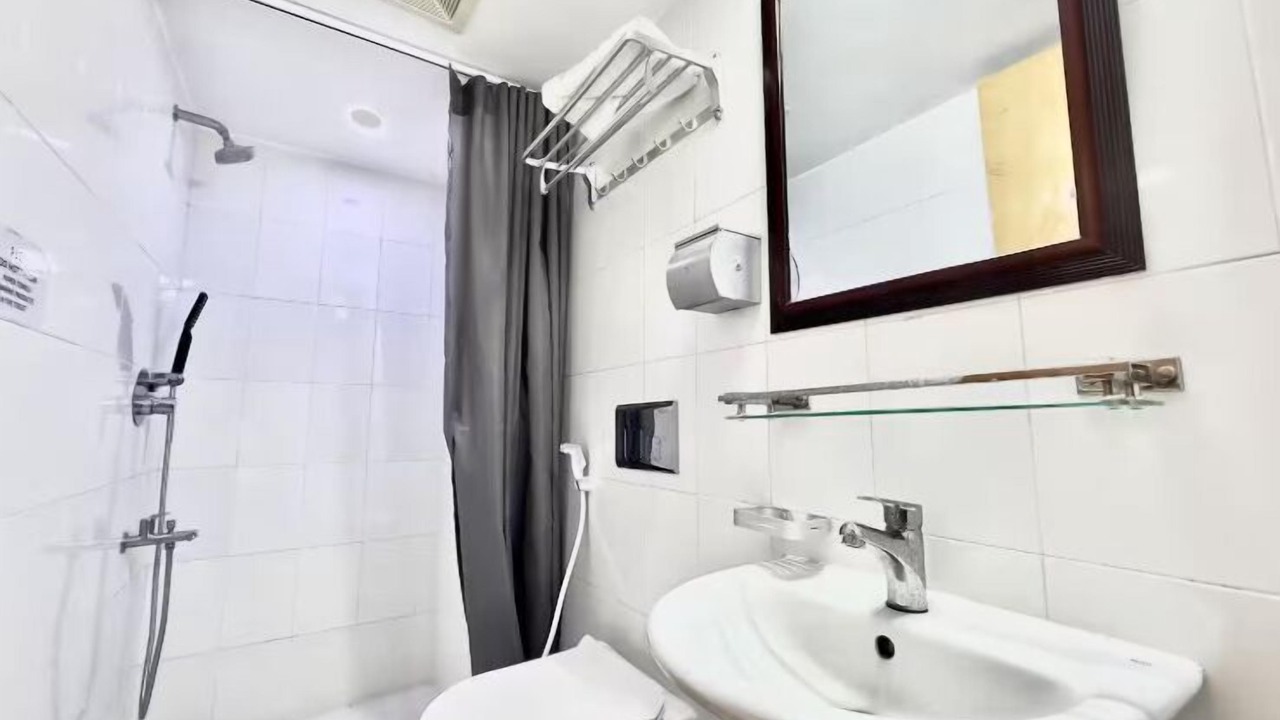 Photo of Bathroom in Basundhara Residential Area