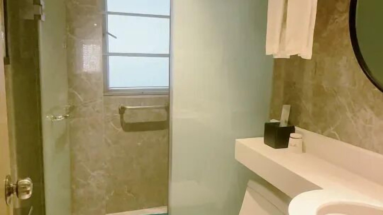 Photo of Bathroom in Nanshan